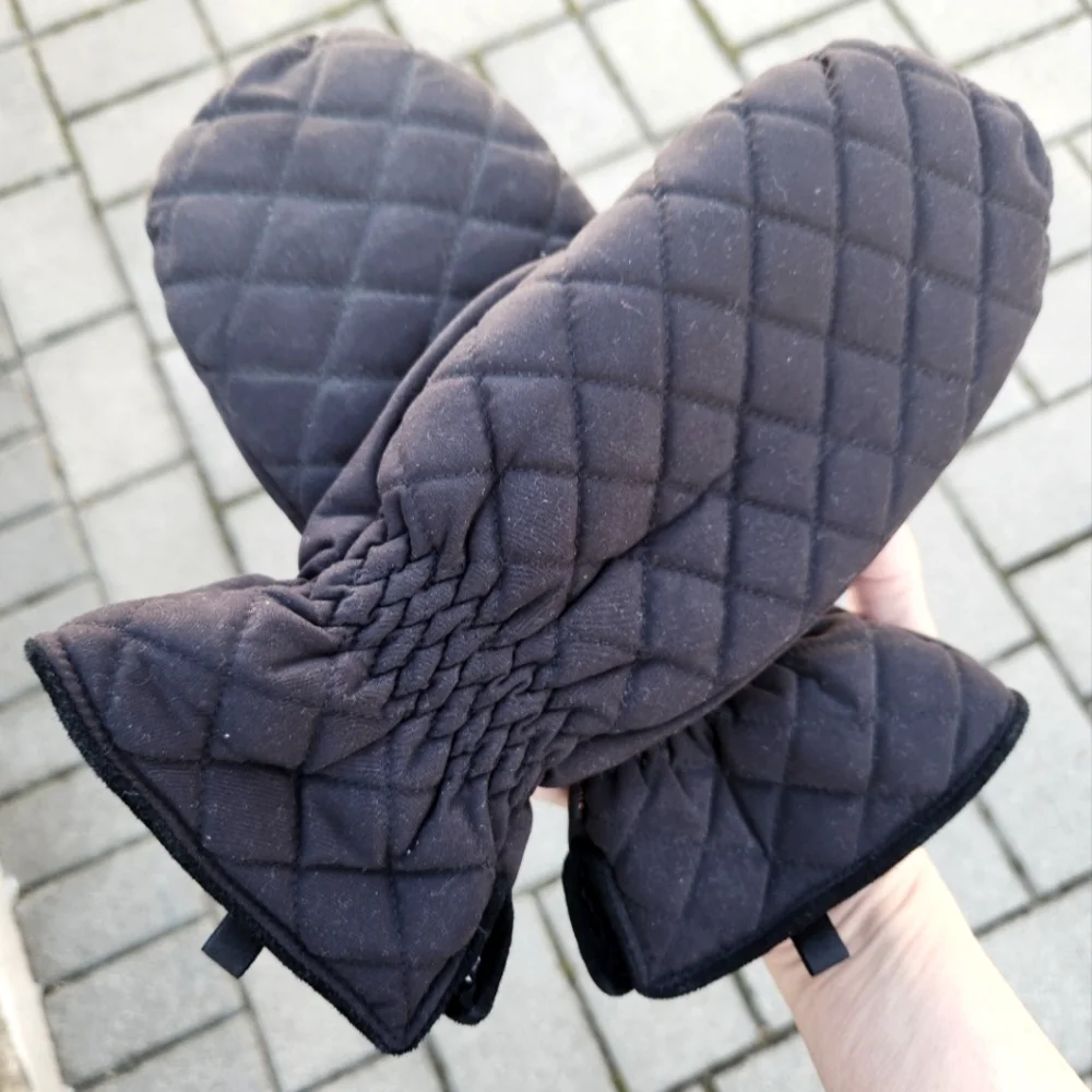 Anthropologie Black Quilted Mittens w/Faux Fur Animal Print Lining S